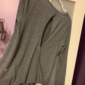 Lululemon top